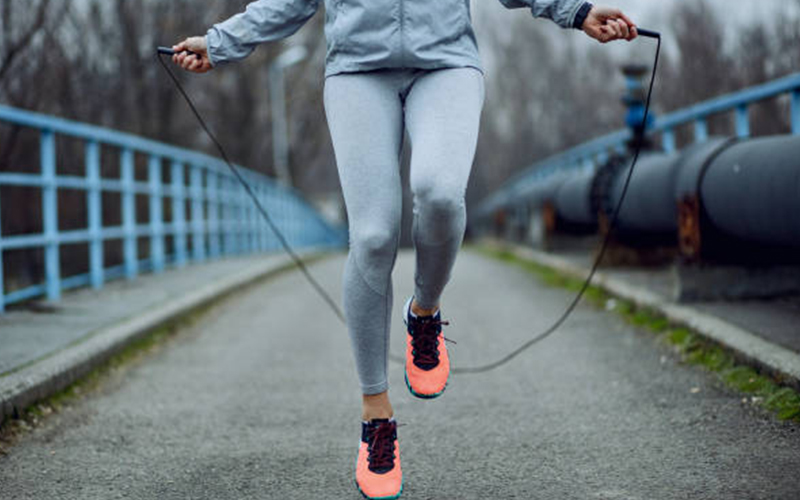 The Correct Way And Precautions Of Skipping Rope